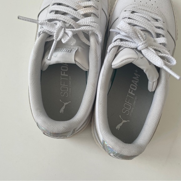 Puma Carina Sneaker Leather Platform Shoes in White / Silver, Size 6.5 - Picture 9 of 11